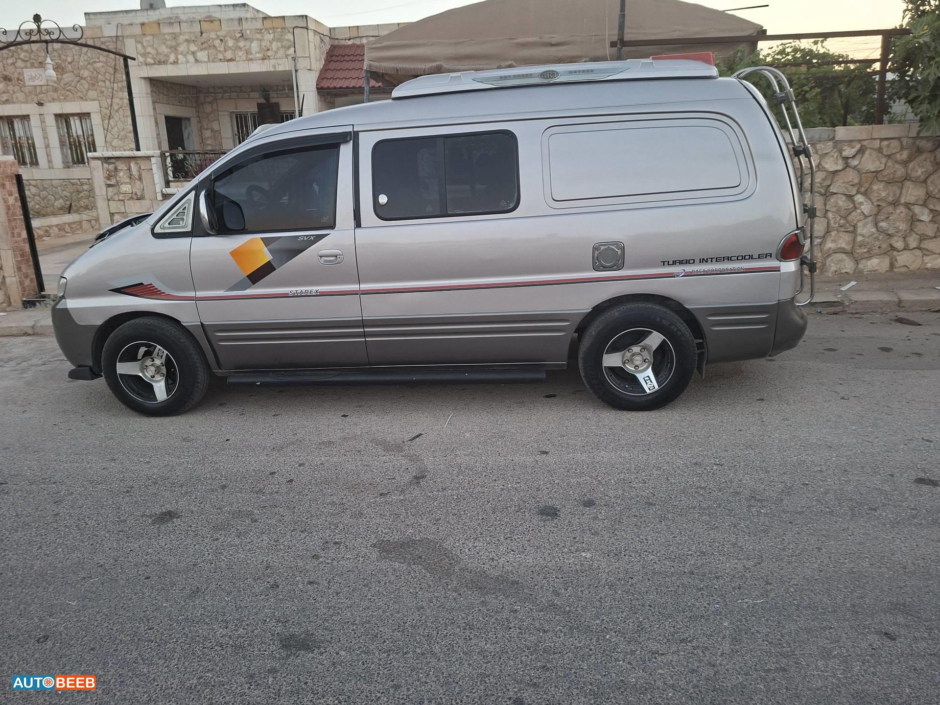 Minibus Hyundai 2003