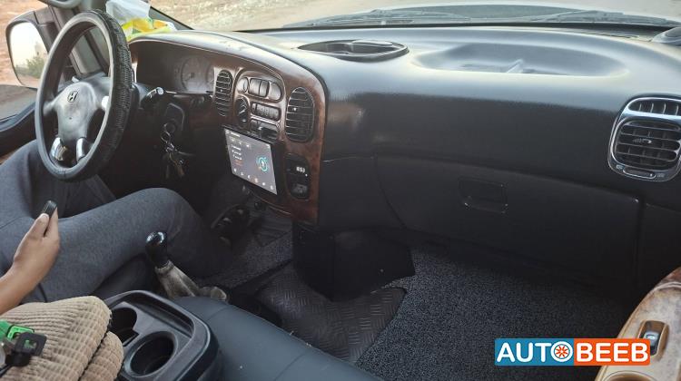 Minibus Hyundai 2003