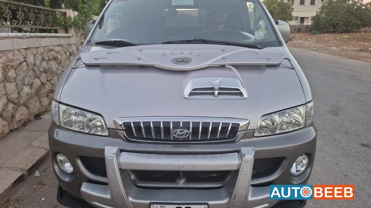 Minibus Hyundai 2003