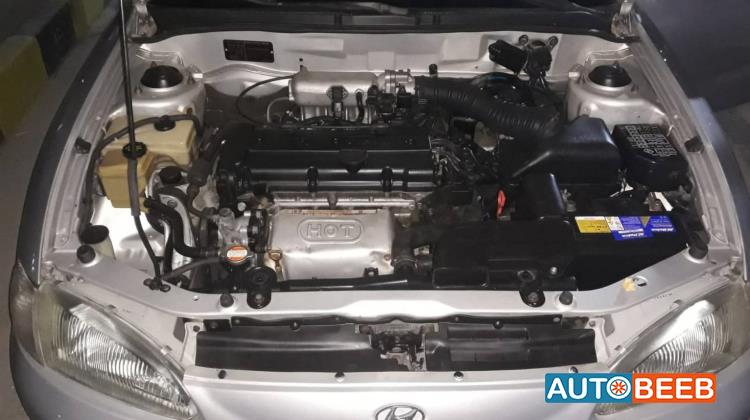 هيونداي افانتي 1997