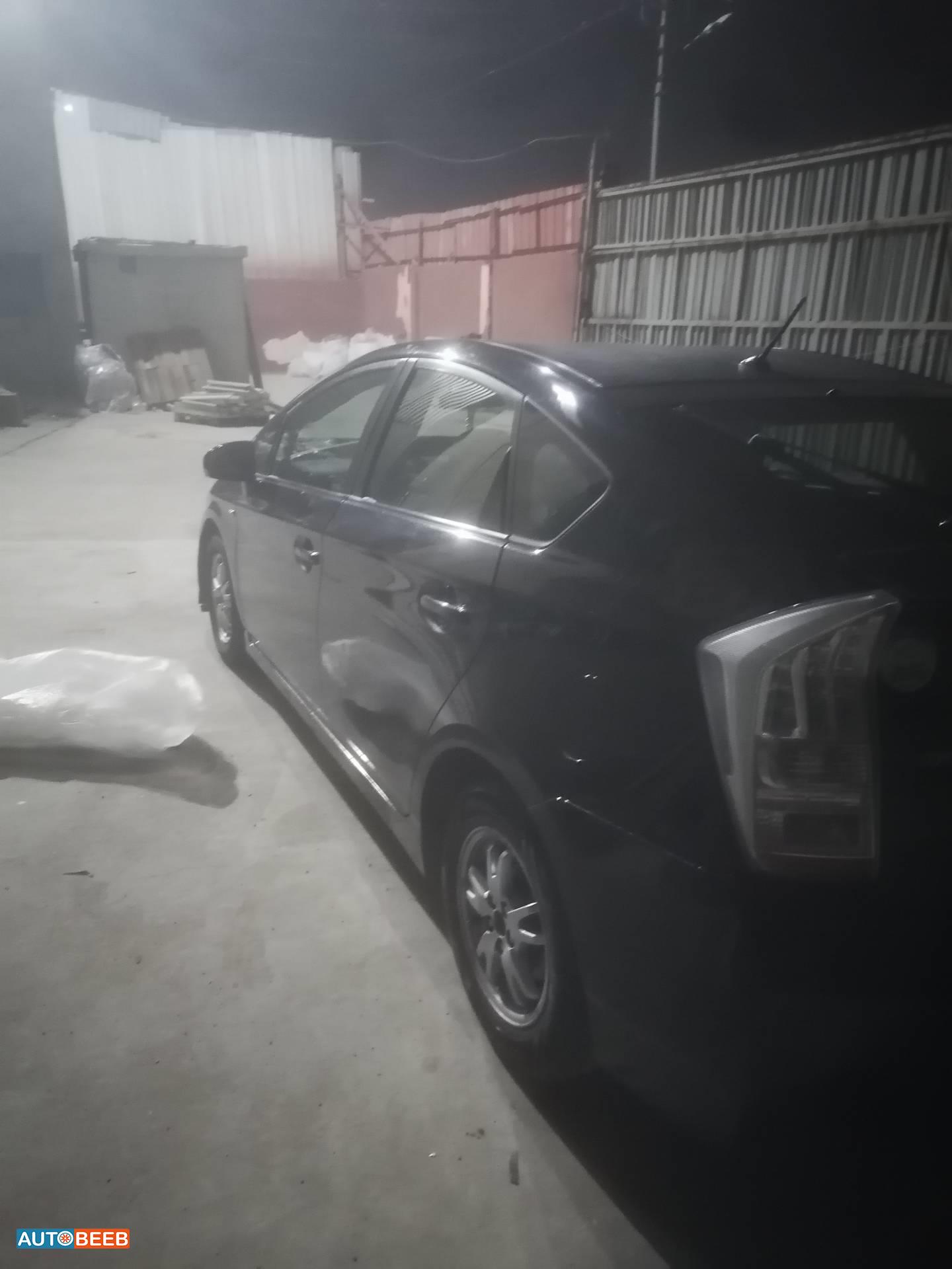 تويوتا بريوس 2009