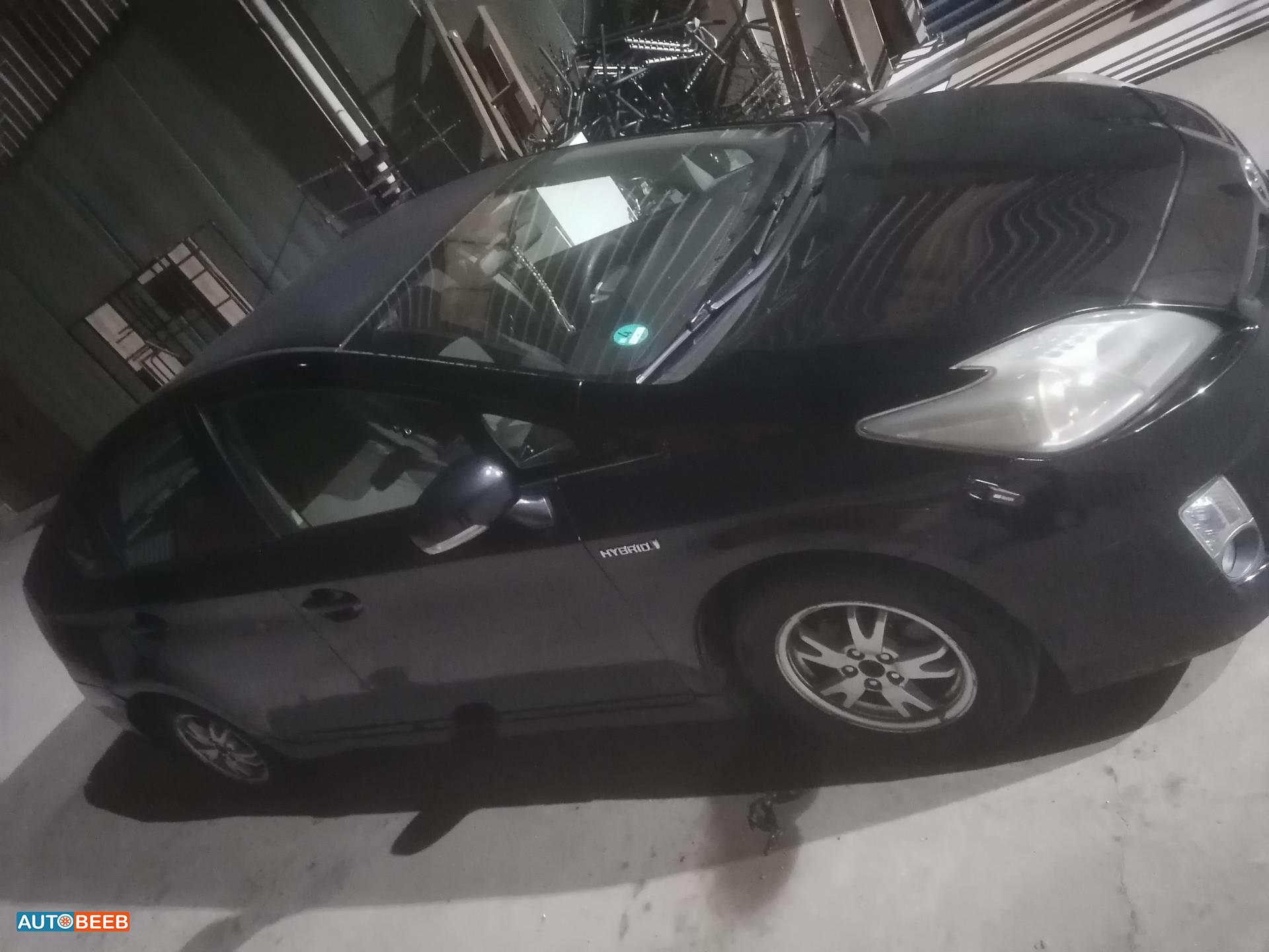 تويوتا بريوس 2009