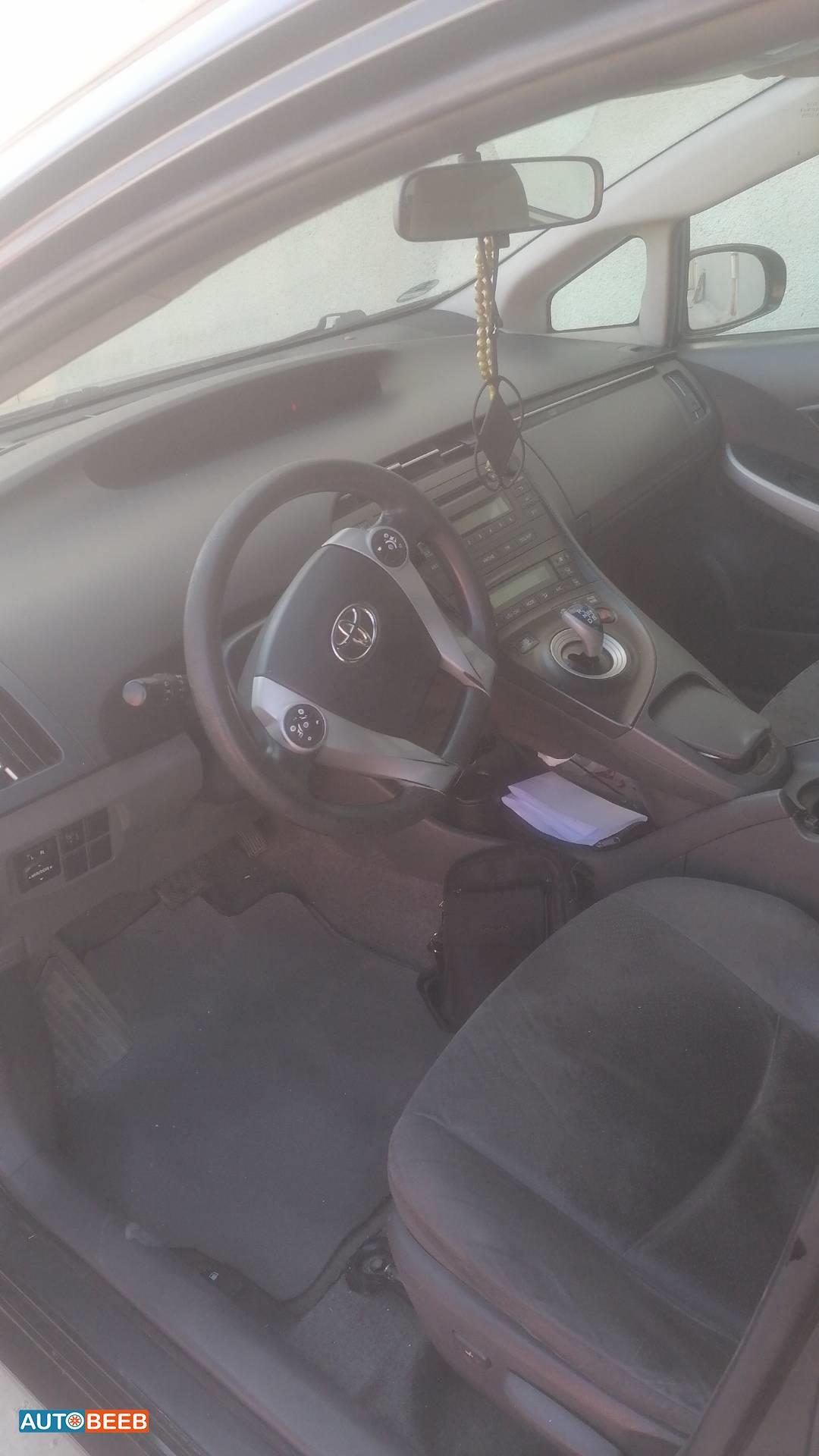 تويوتا بريوس 2009