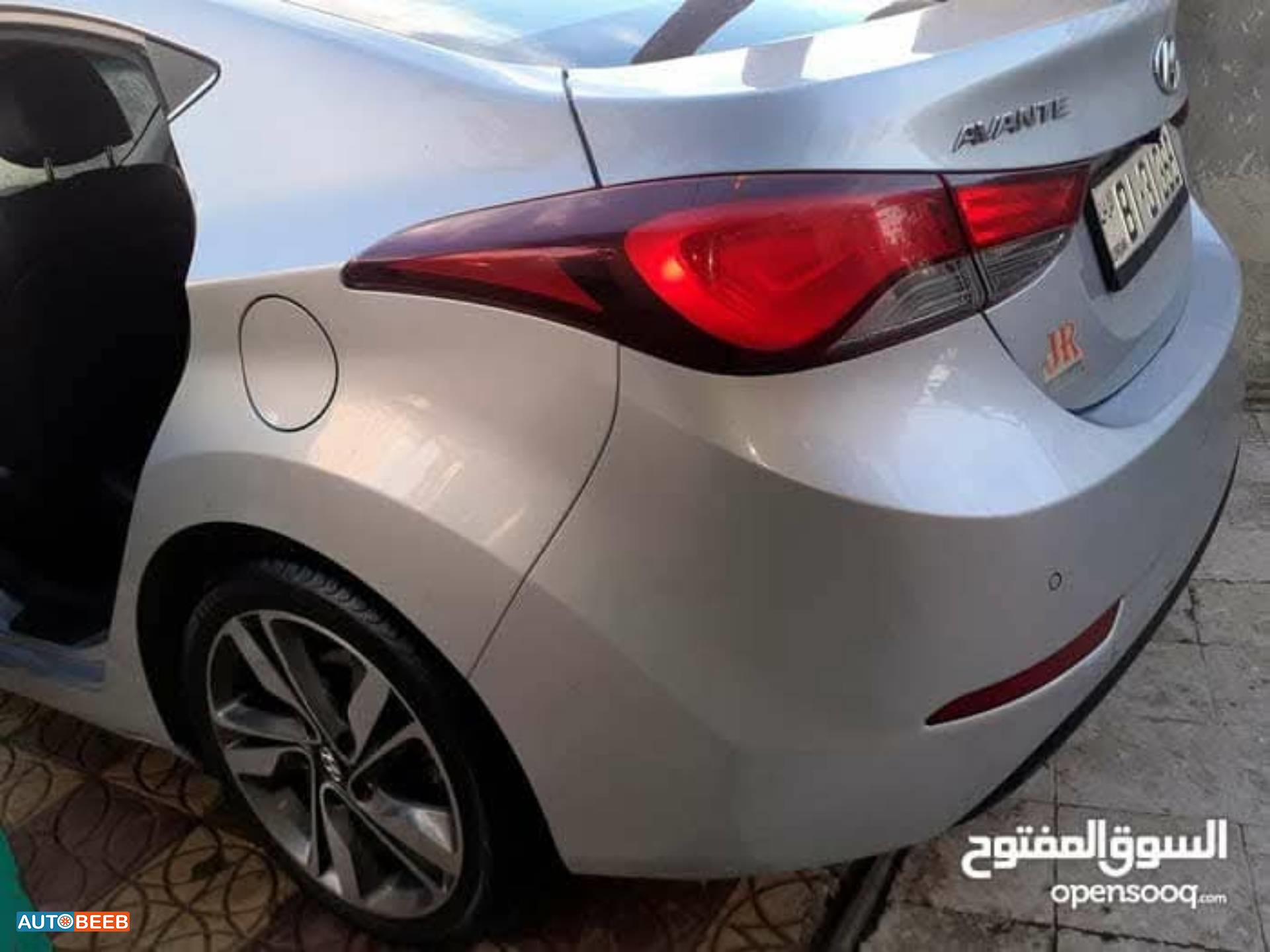 هيونداي افانتي 2014