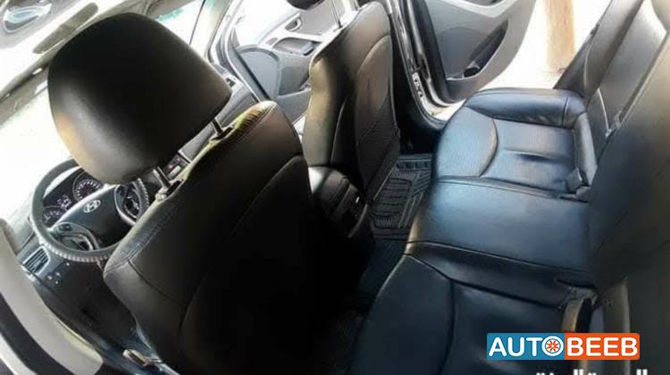 هيونداي افانتي 2014