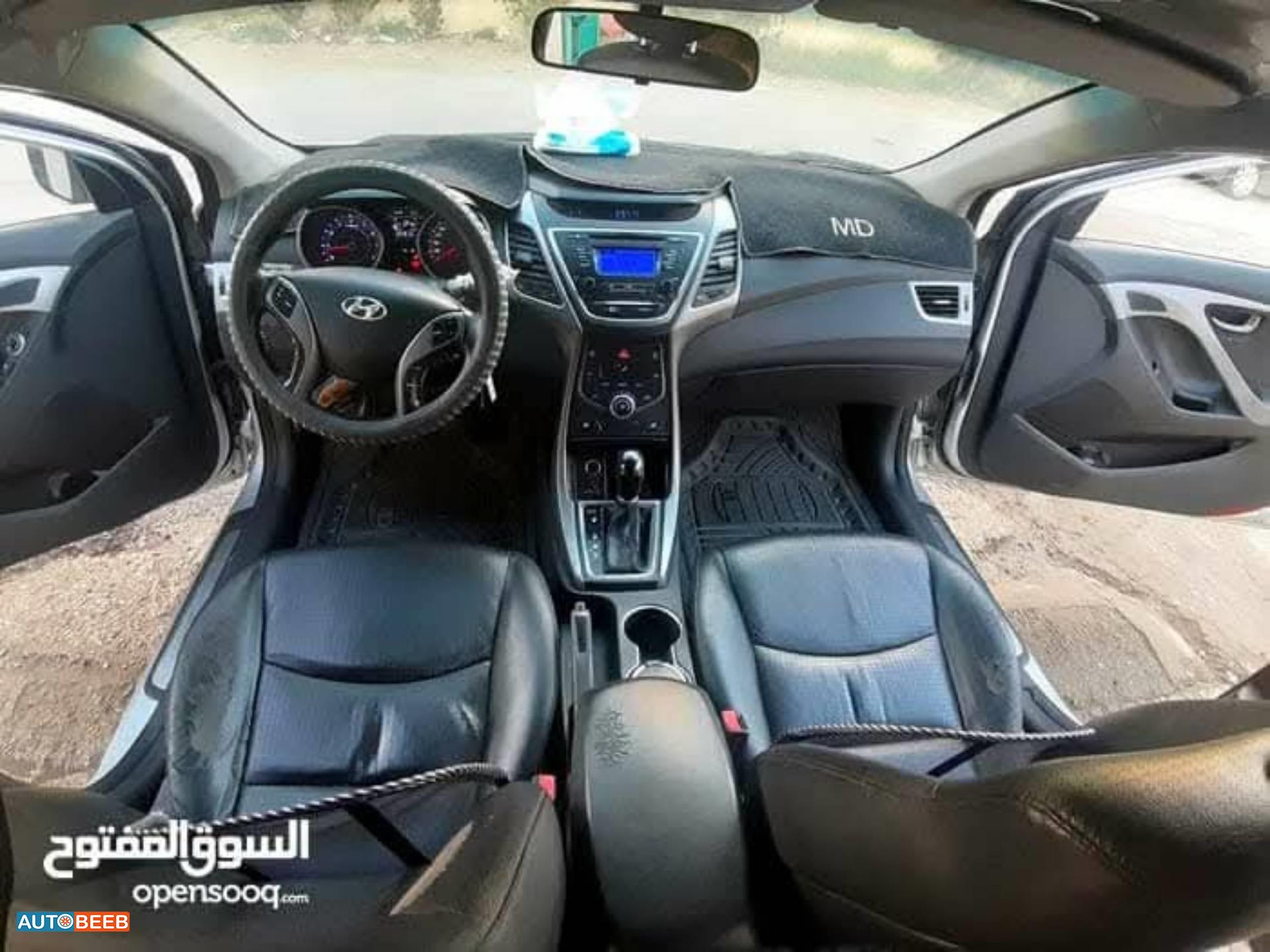 هيونداي افانتي 2014