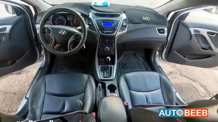 هيونداي افانتي 2014