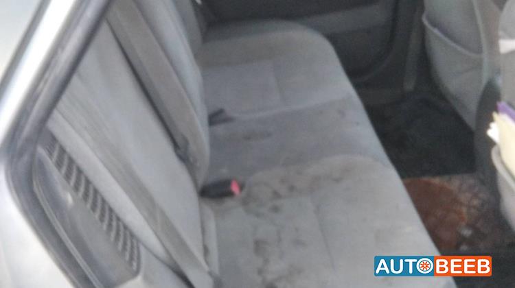 تويوتا بريوس 2005