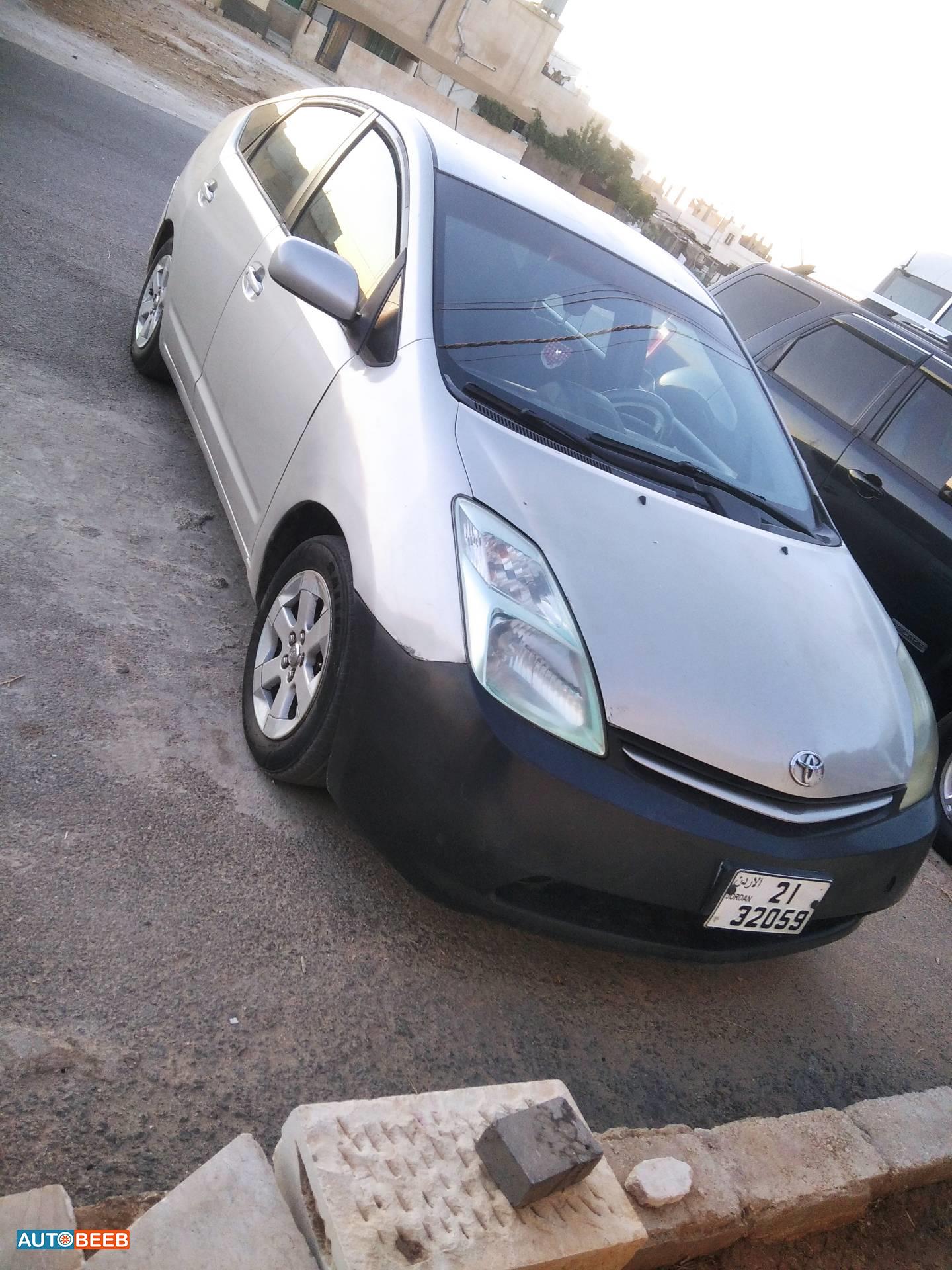 تويوتا بريوس 2005