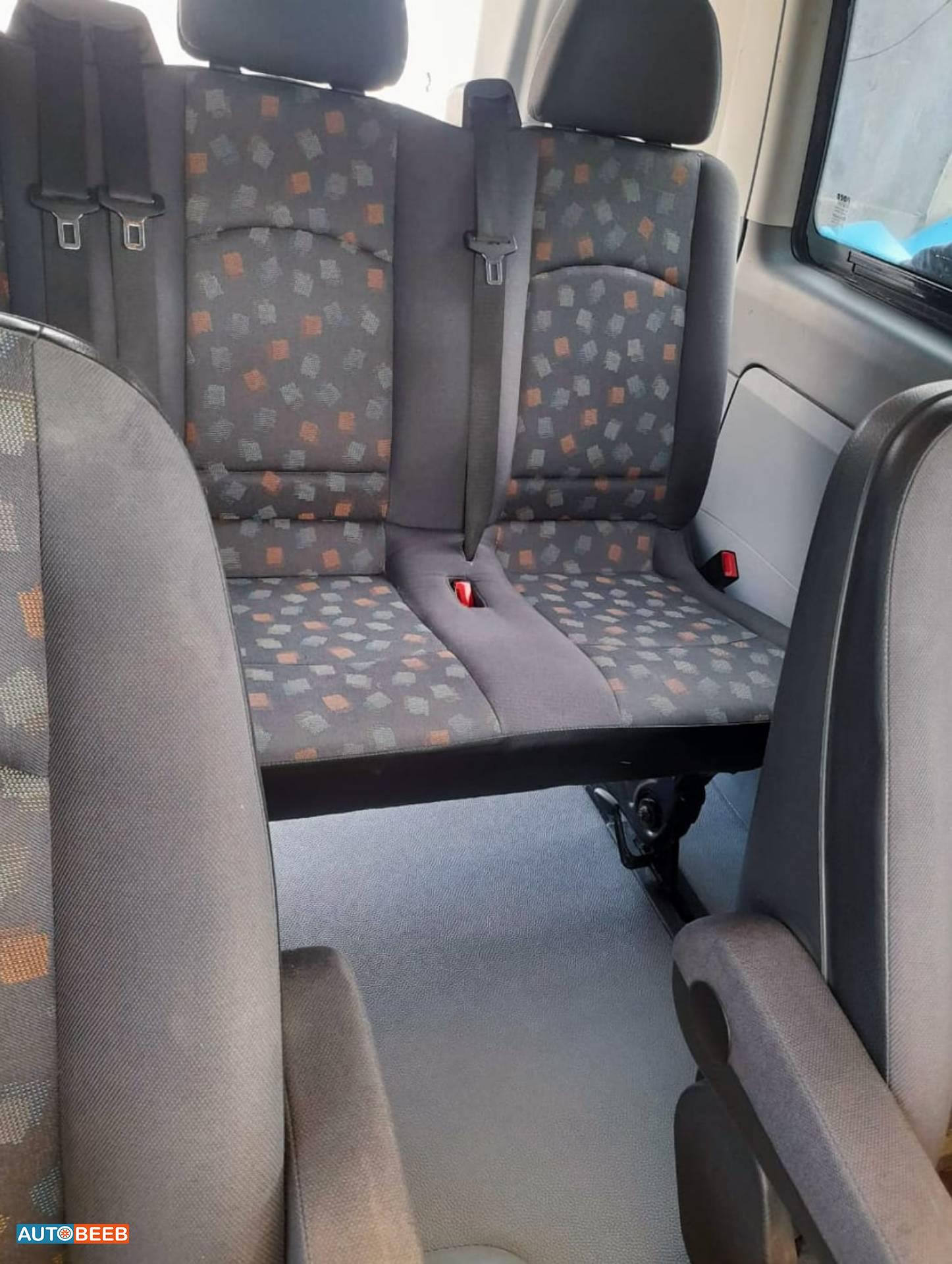 ميني فان مرسيدس بنز 2007