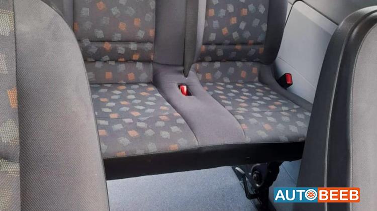 ميني فان مرسيدس بنز 2007