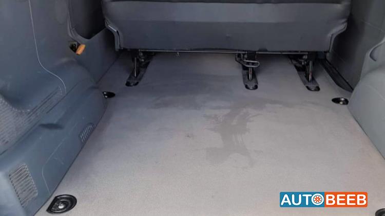 ميني فان مرسيدس بنز 2007