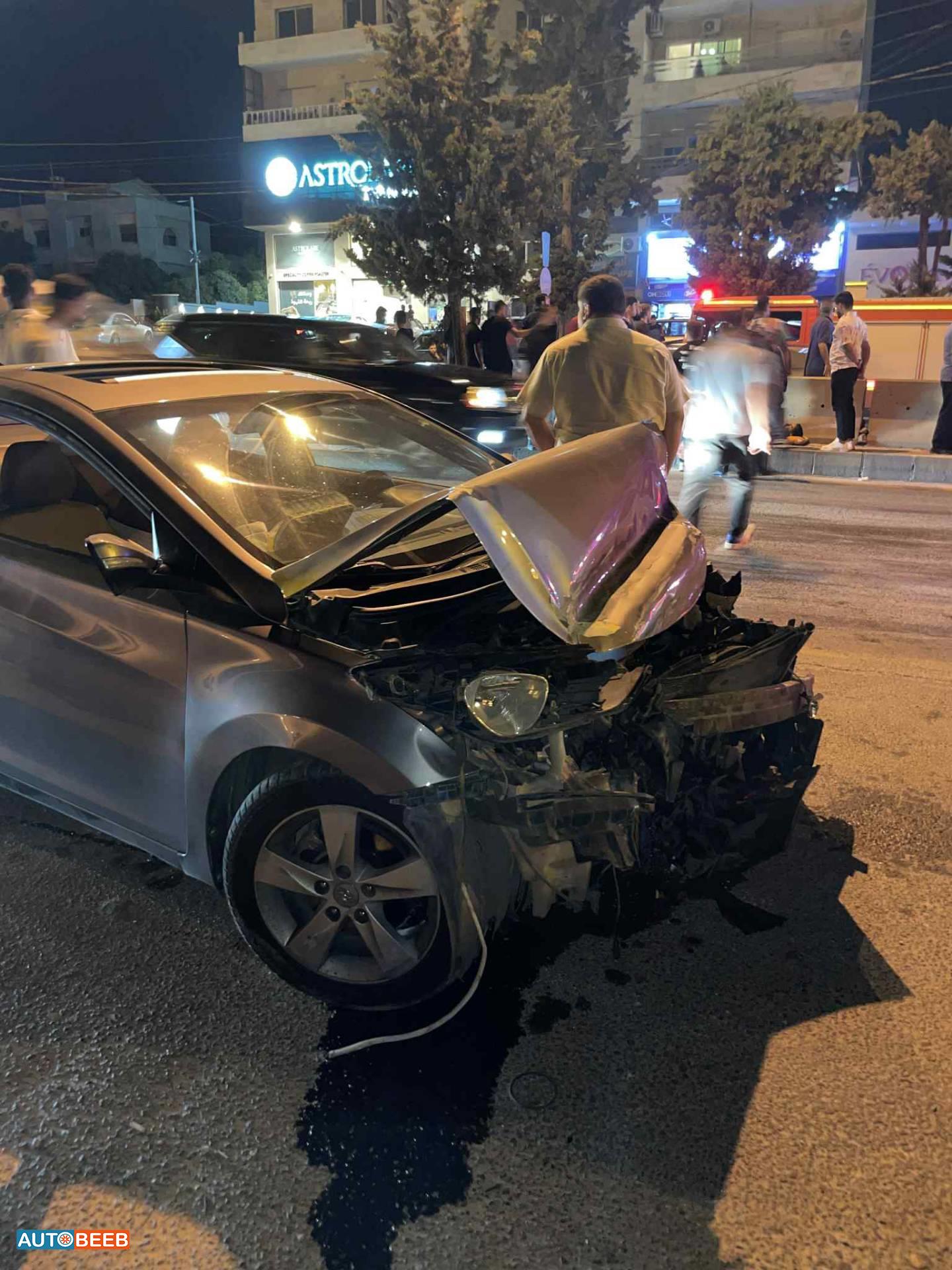 هيونداي افانتي 2011