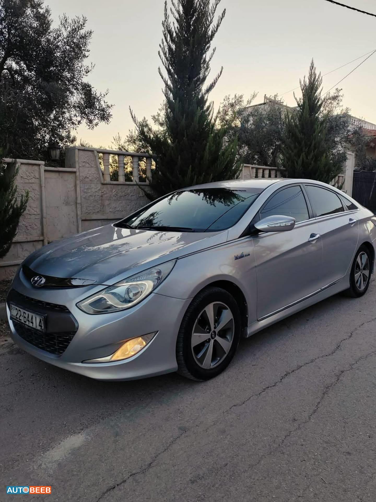 هيونداي سوناتا 2012