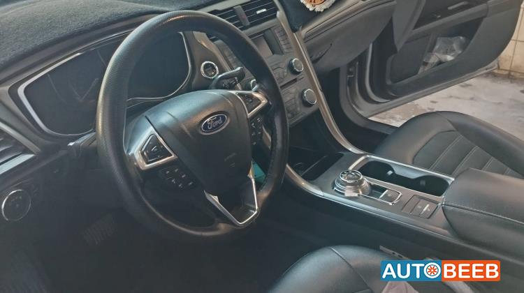 Ford Fusion 2017