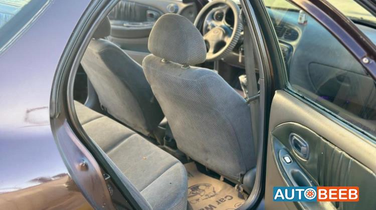 Hyundai Avante 1999