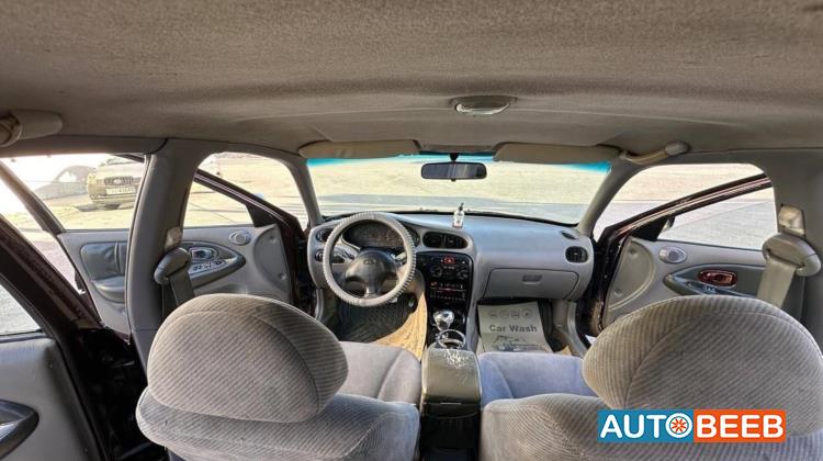Hyundai Avante 1999