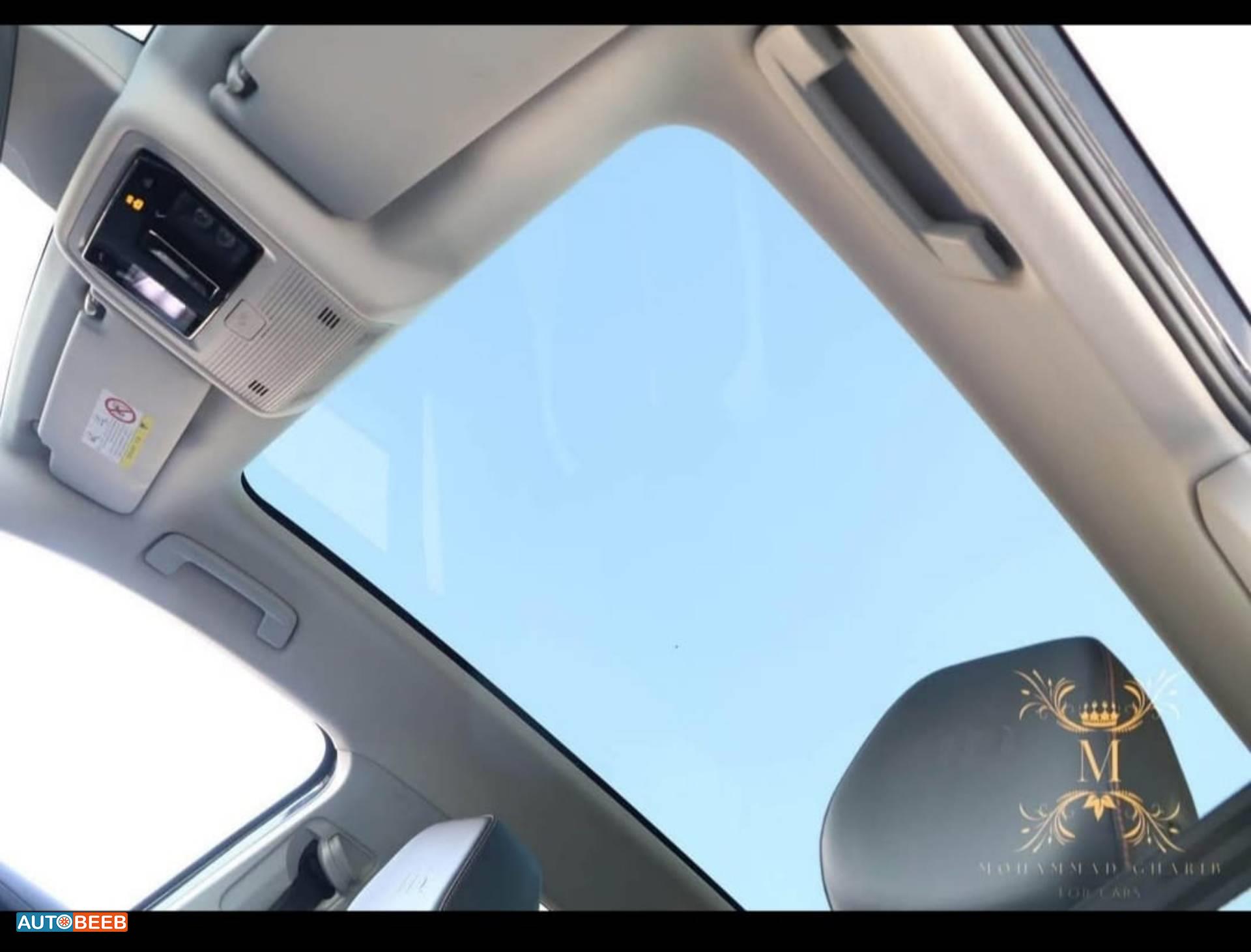 Volkswagen ID.6 2022