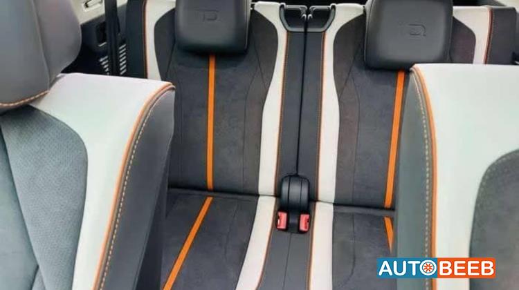 Volkswagen ID.6 2022