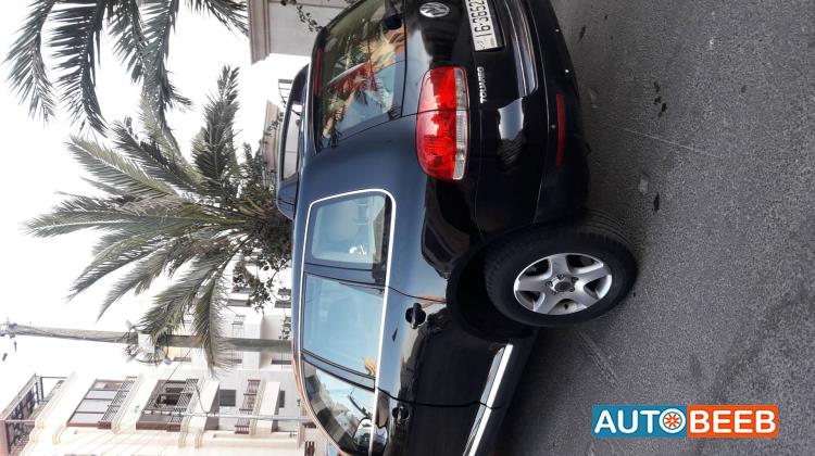 فولكس فاجن طوارق 2006