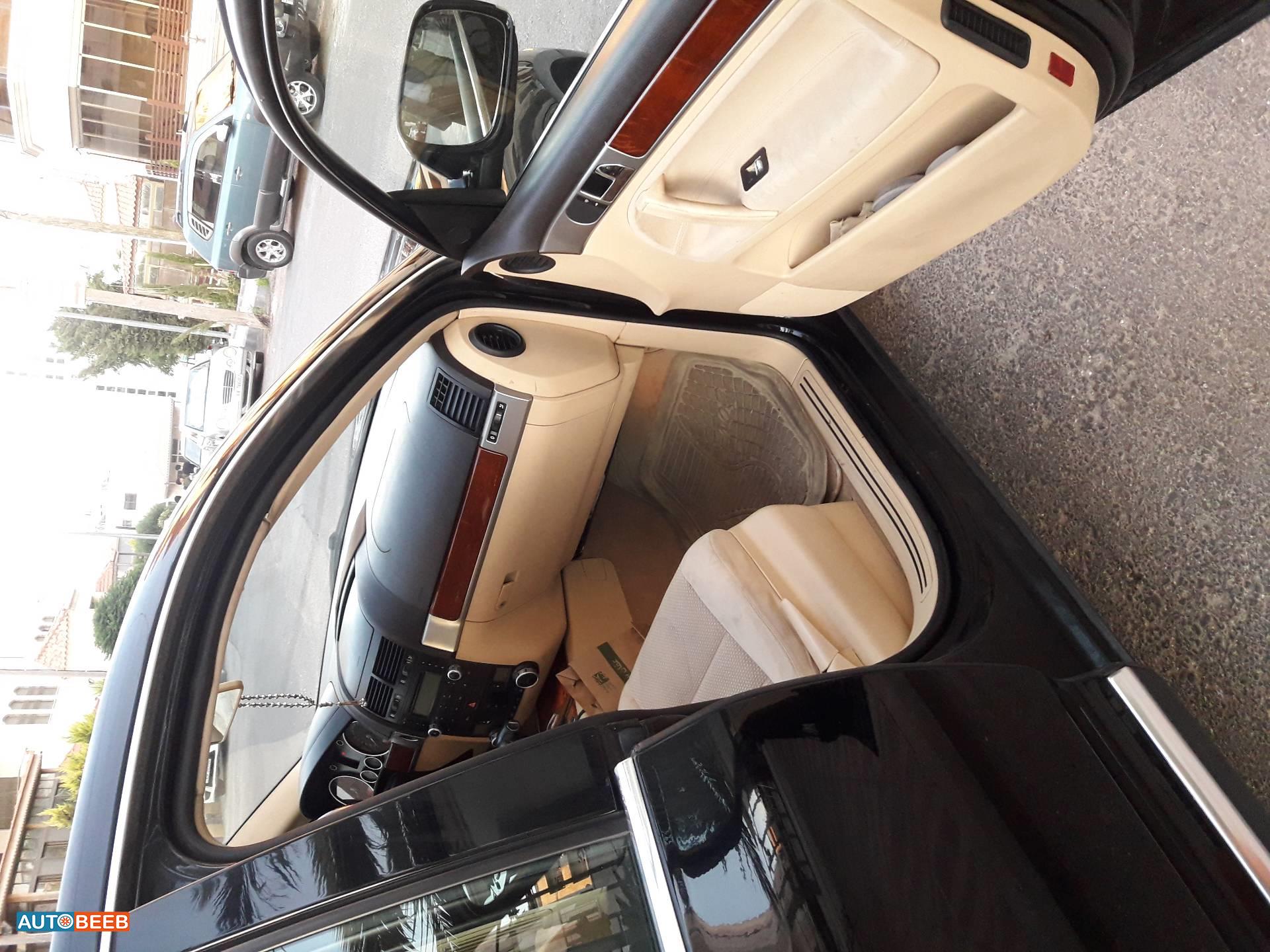 فولكس فاجن طوارق 2006