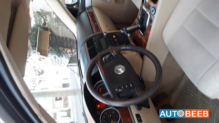 فولكس فاجن طوارق 2006