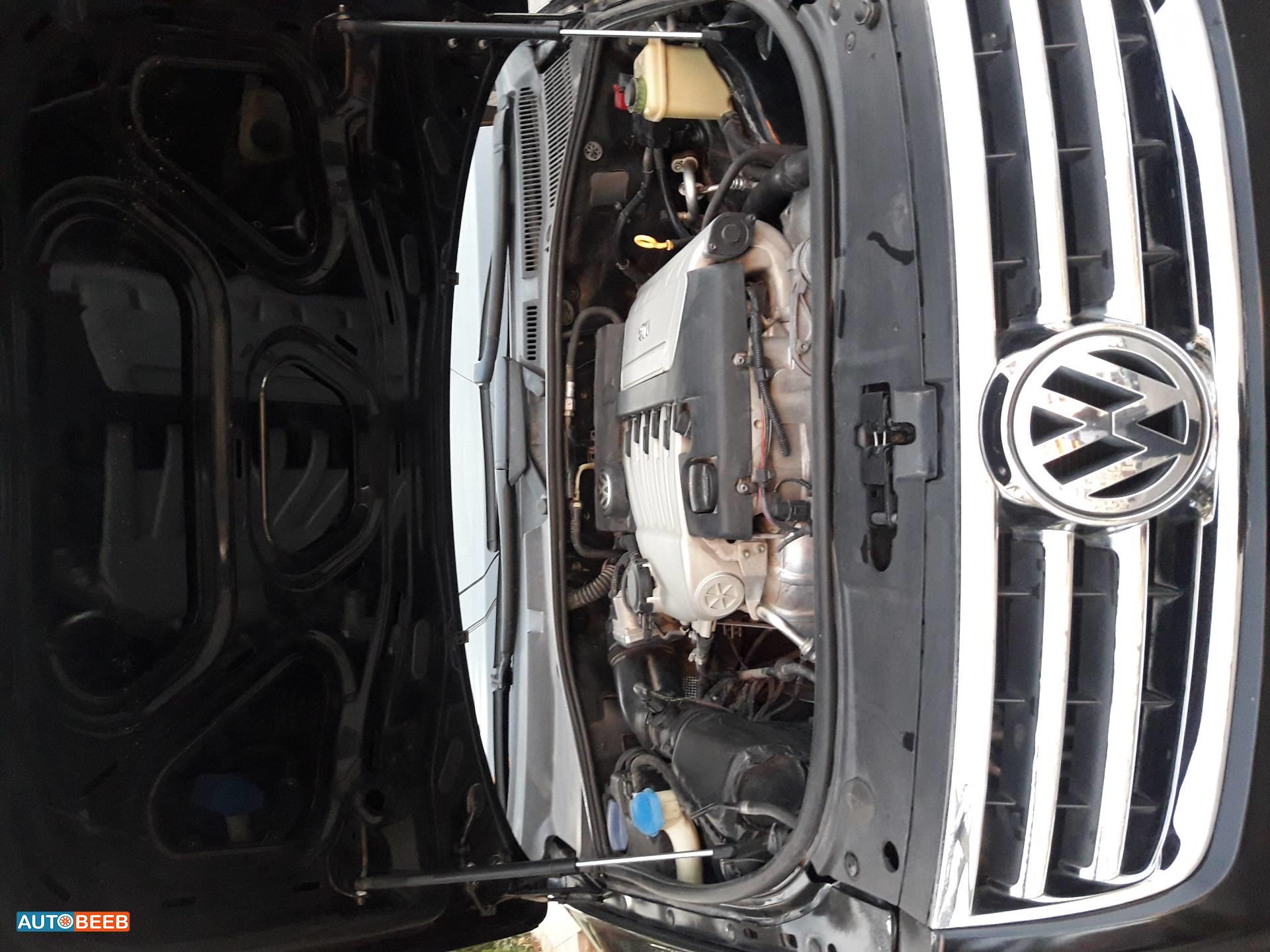 فولكس فاجن طوارق 2006