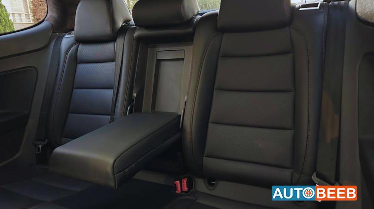 فولكس فاجن جولف GTI 2005