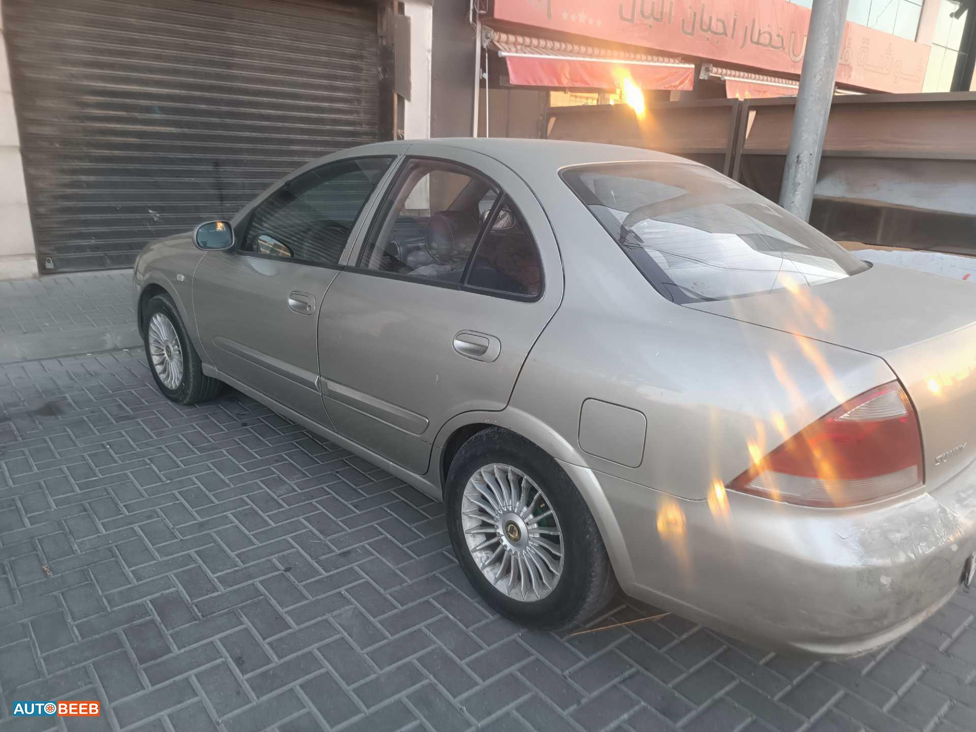 نيسان صني 2010