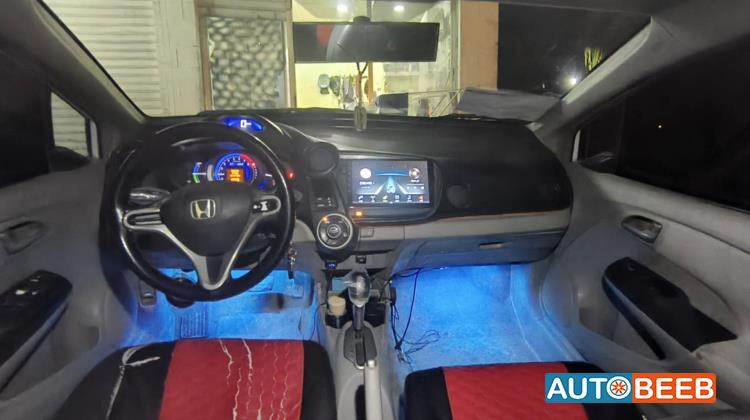 هوندا انسايت 2011