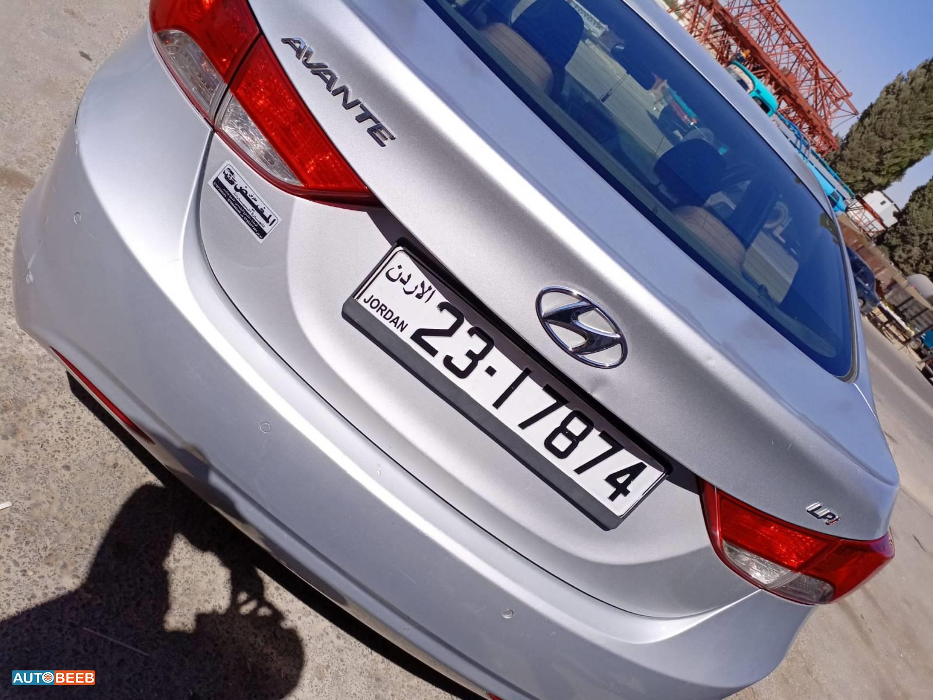 هيونداي افانتي 2013