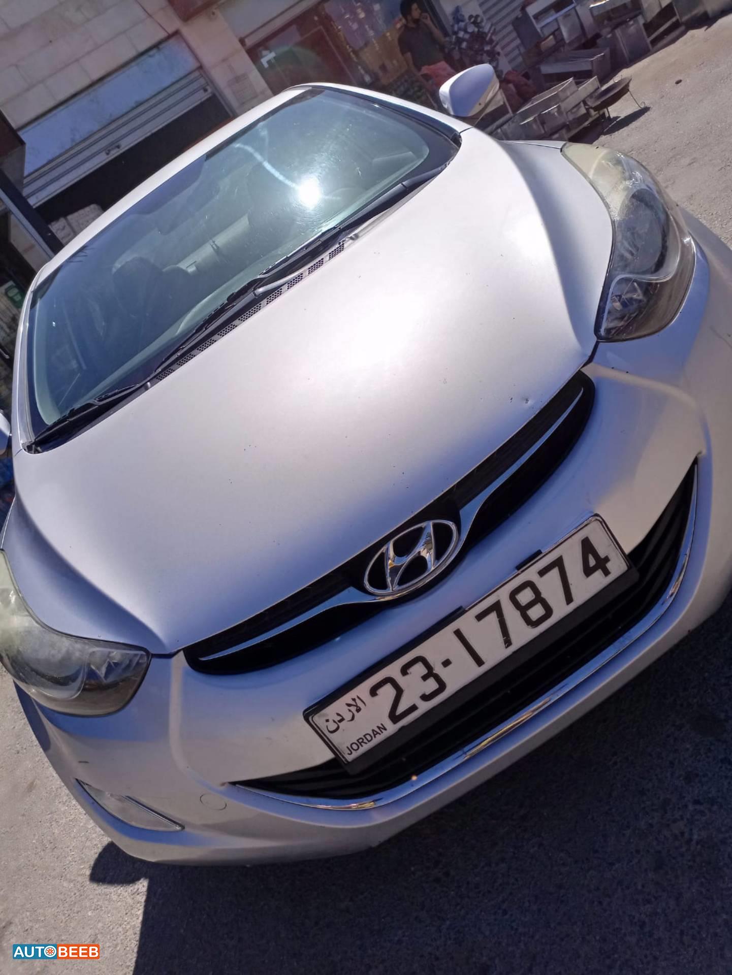 هيونداي افانتي 2013