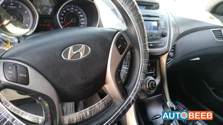 هيونداي افانتي 2013