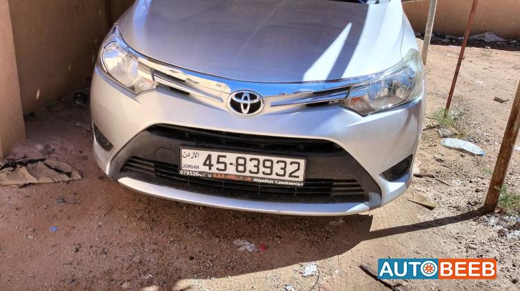 Toyota Yaris 2016