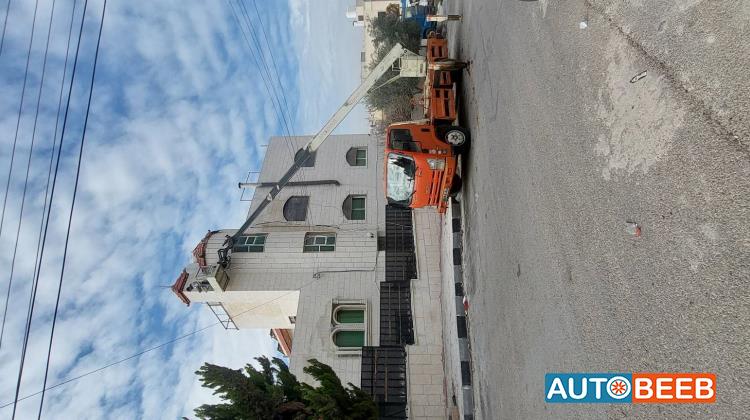 Tow Truck Isuzu 2013