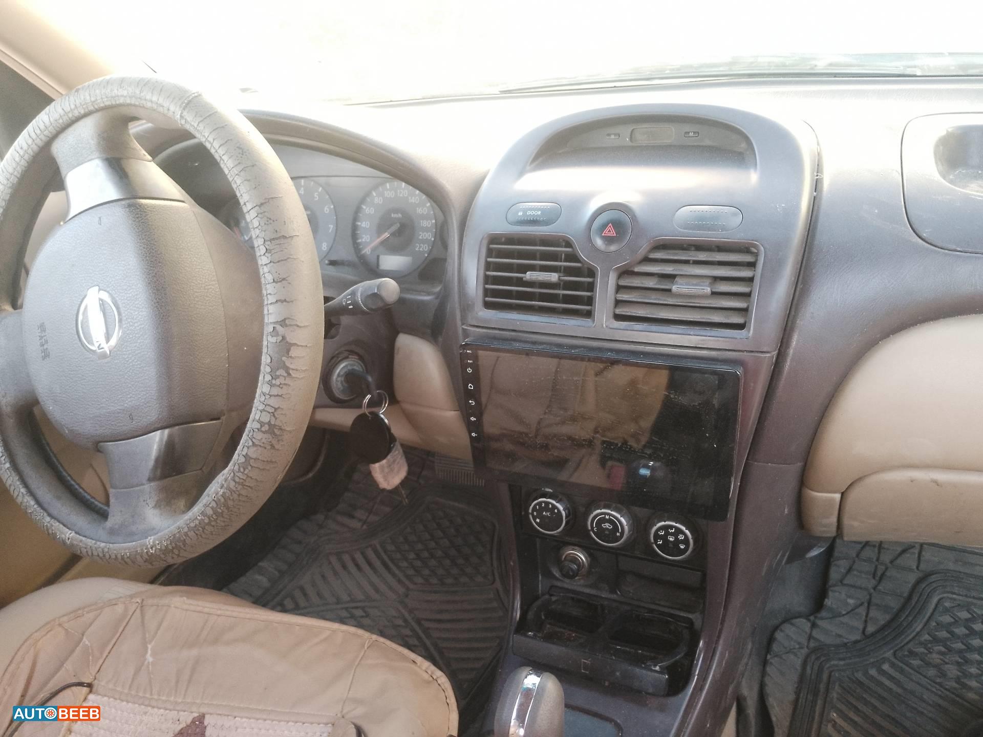 نيسان صني 2012