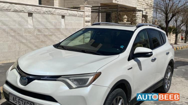 تويوتا راف فور 2016