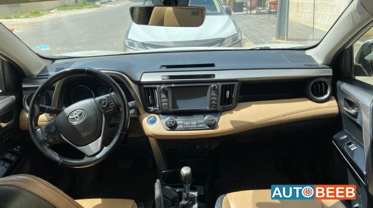 تويوتا راف فور 2016