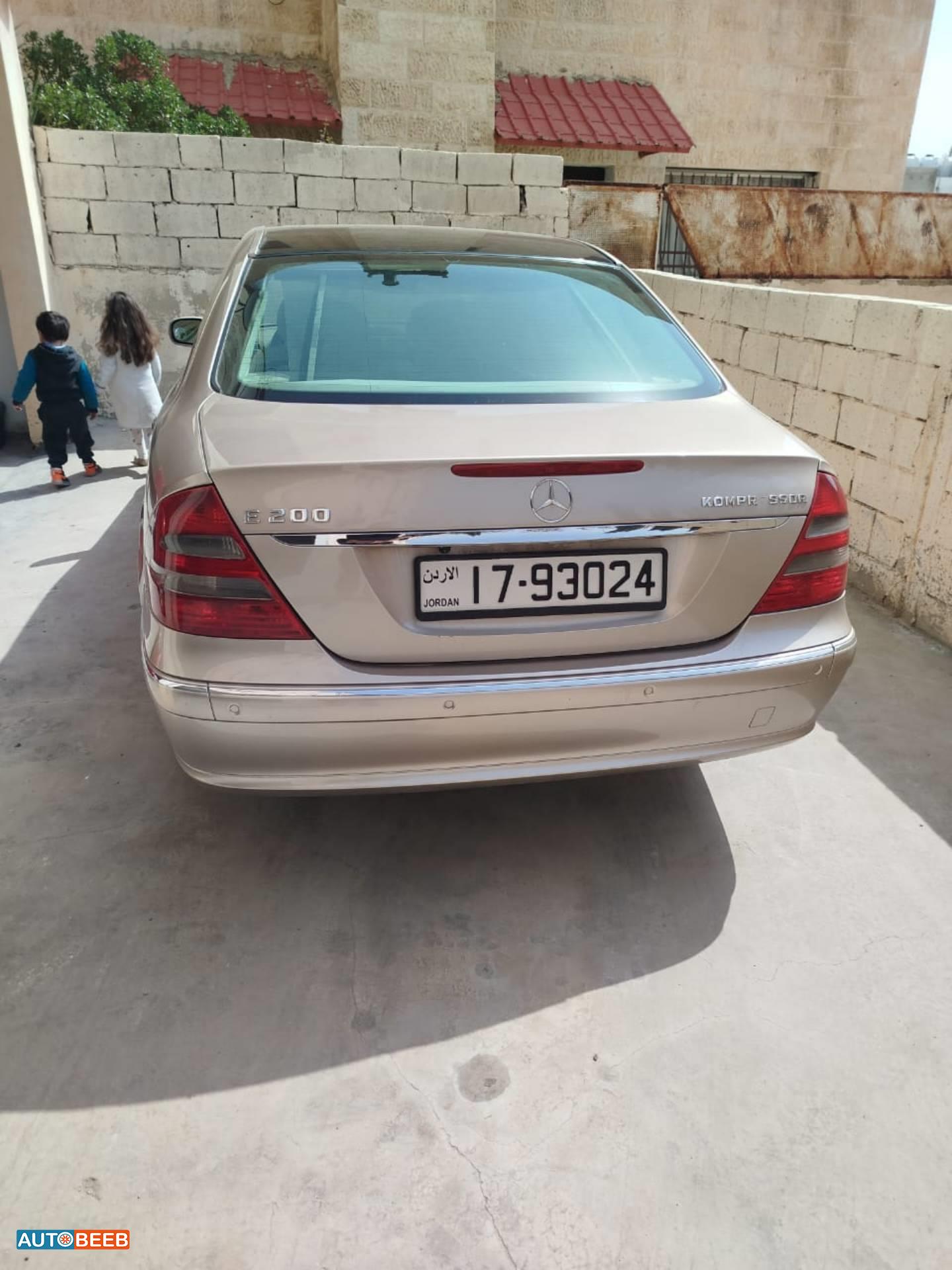 Mercedes Benz E200 2003