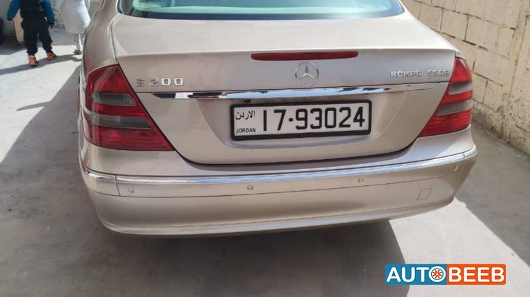 Mercedes Benz E200 2003