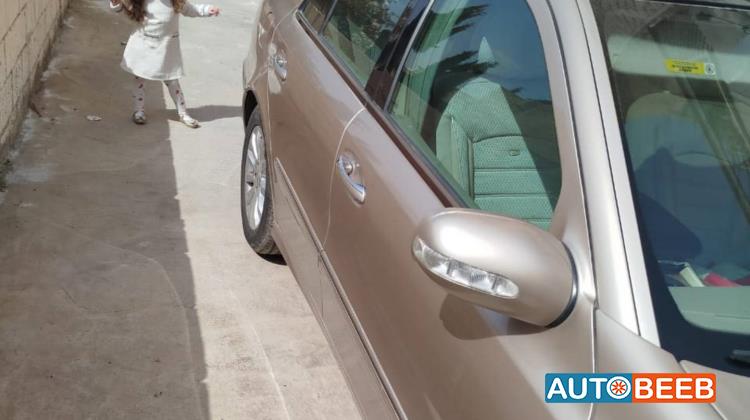 Mercedes Benz E200 2003