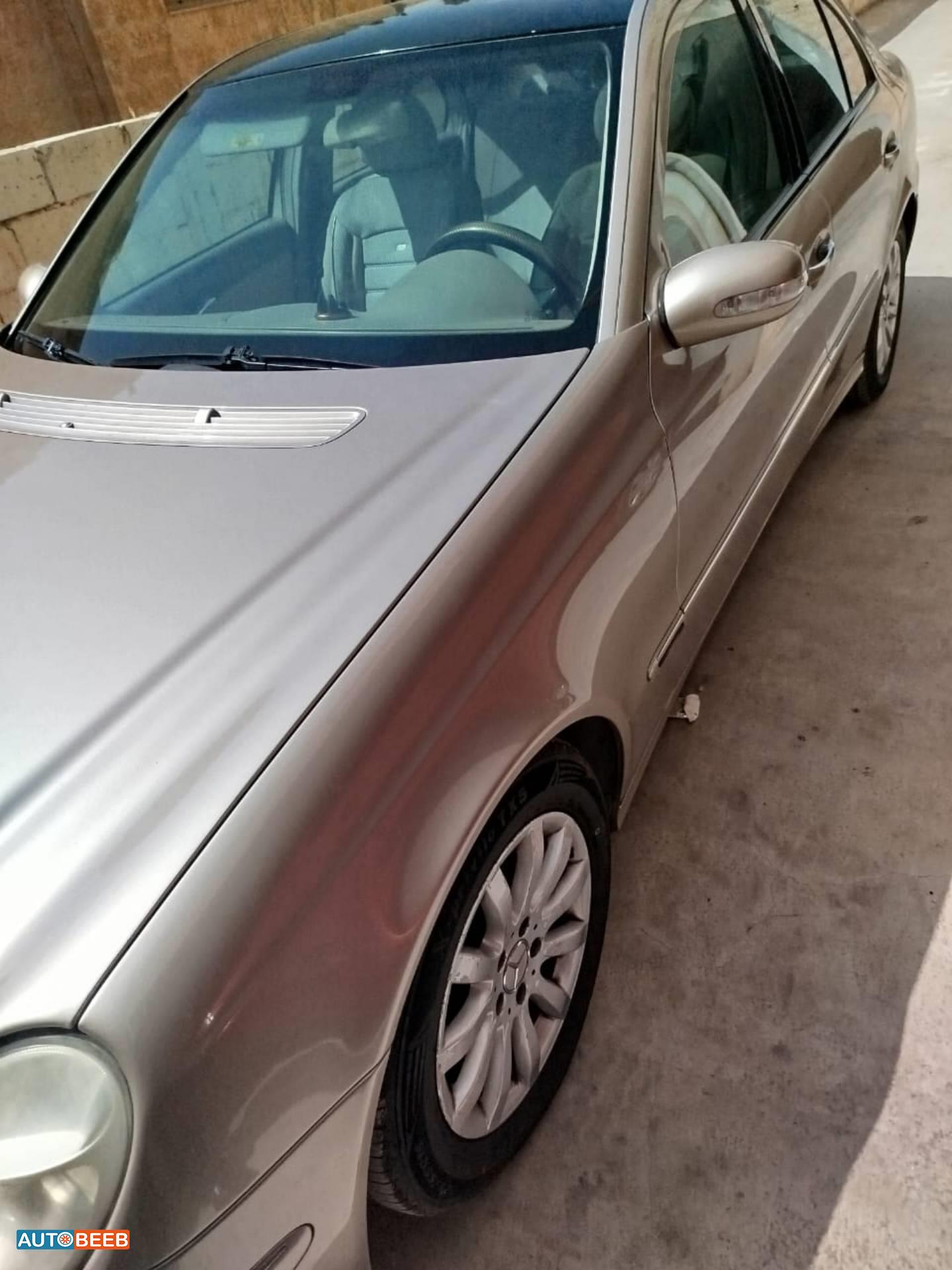 Mercedes Benz E200 2003