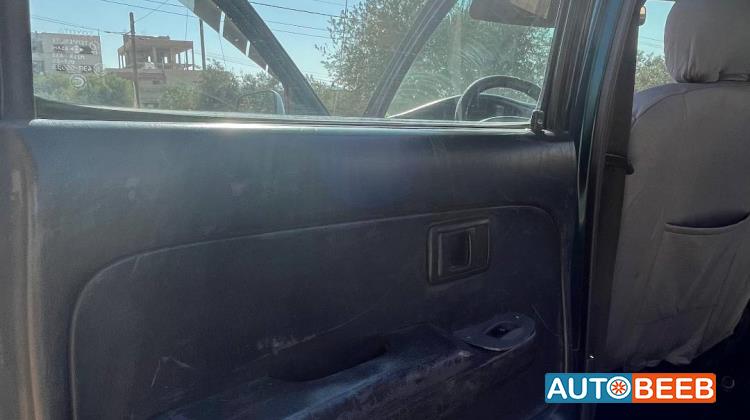 تويوتا هيلوكس 1998