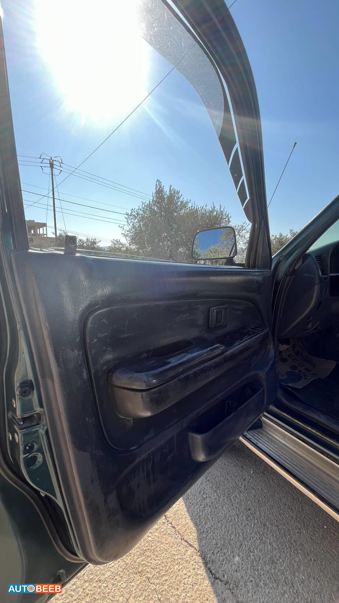 تويوتا هيلوكس 1998