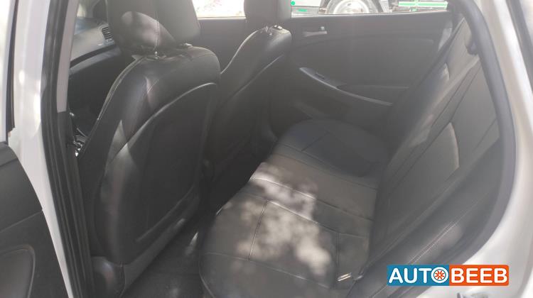 هيونداي اكسنت 2017