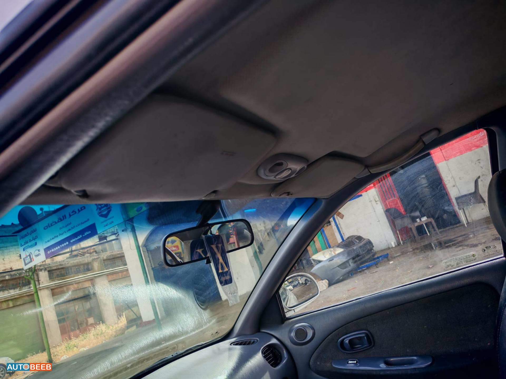 هيونداي افانتي 1999