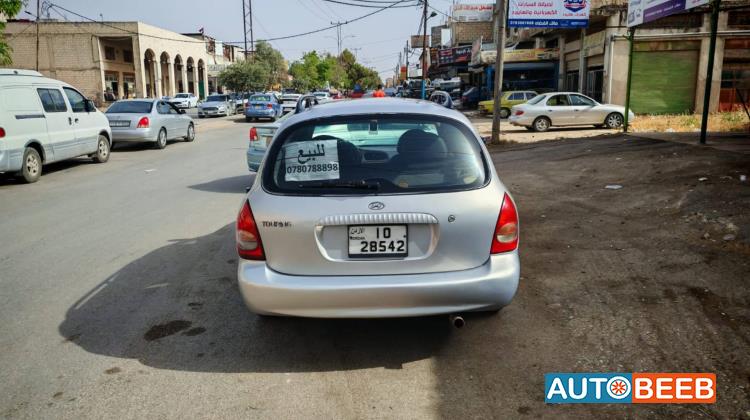 هيونداي افانتي 1999