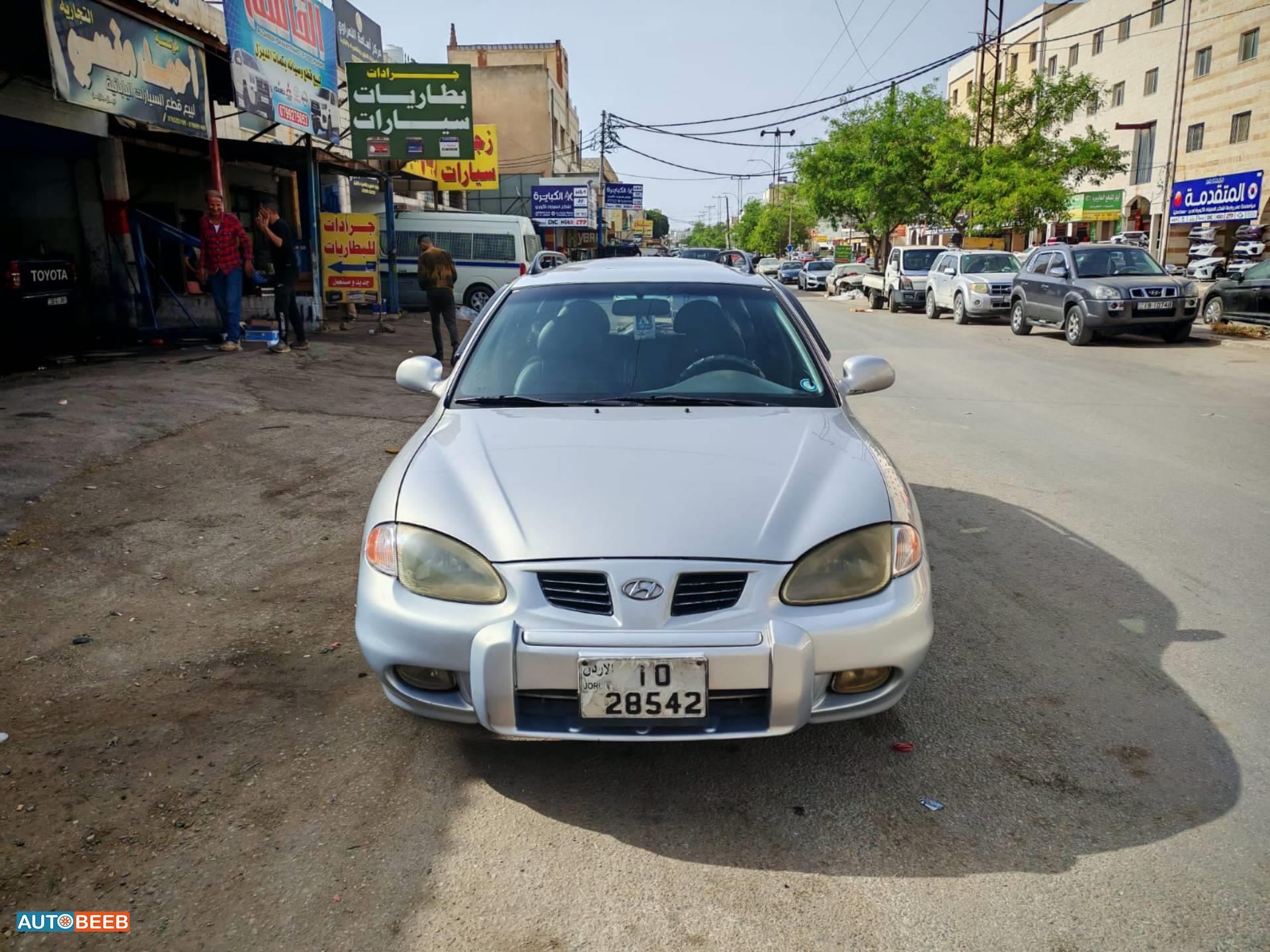 هيونداي افانتي 1999