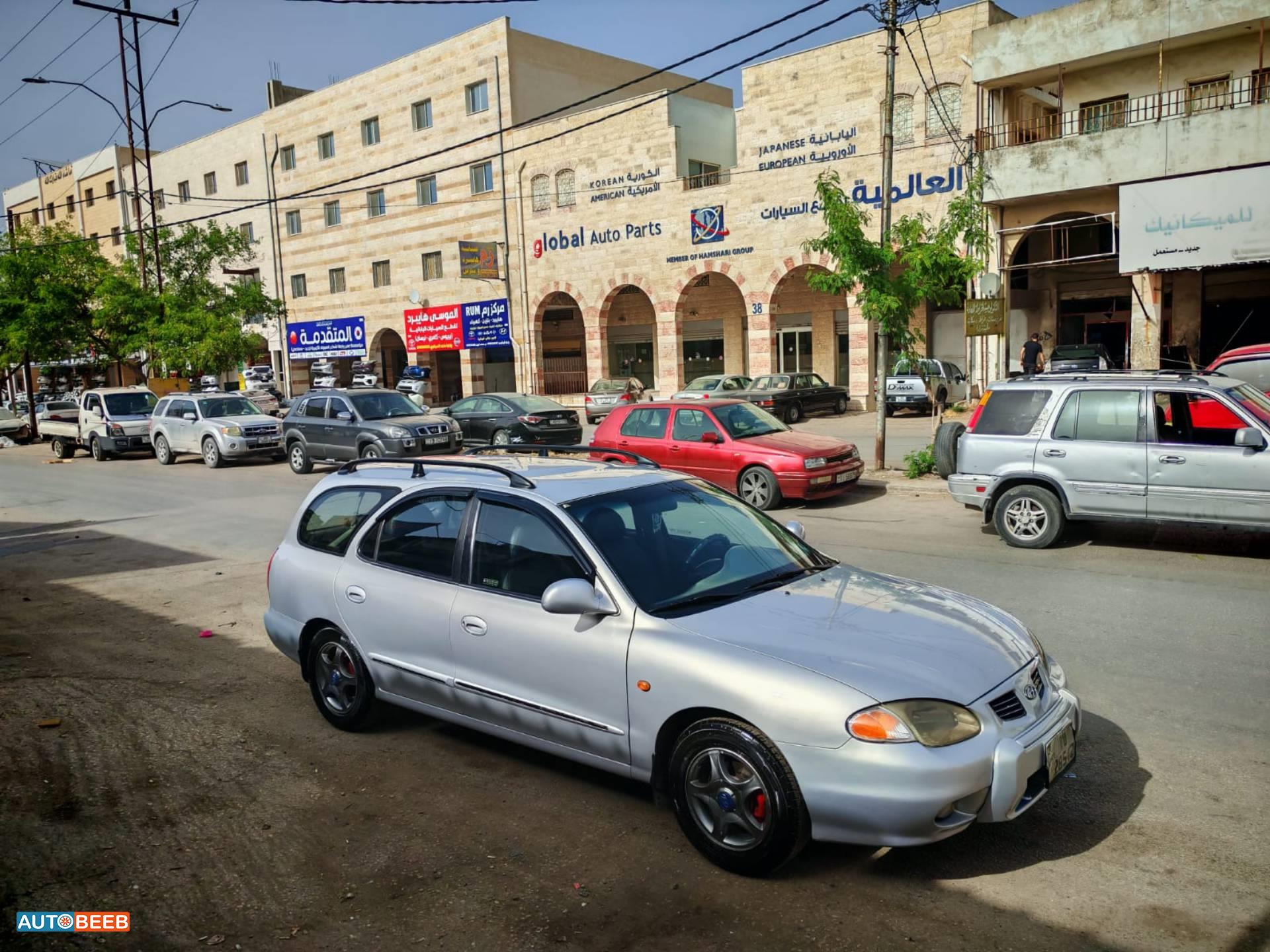 هيونداي افانتي 1999