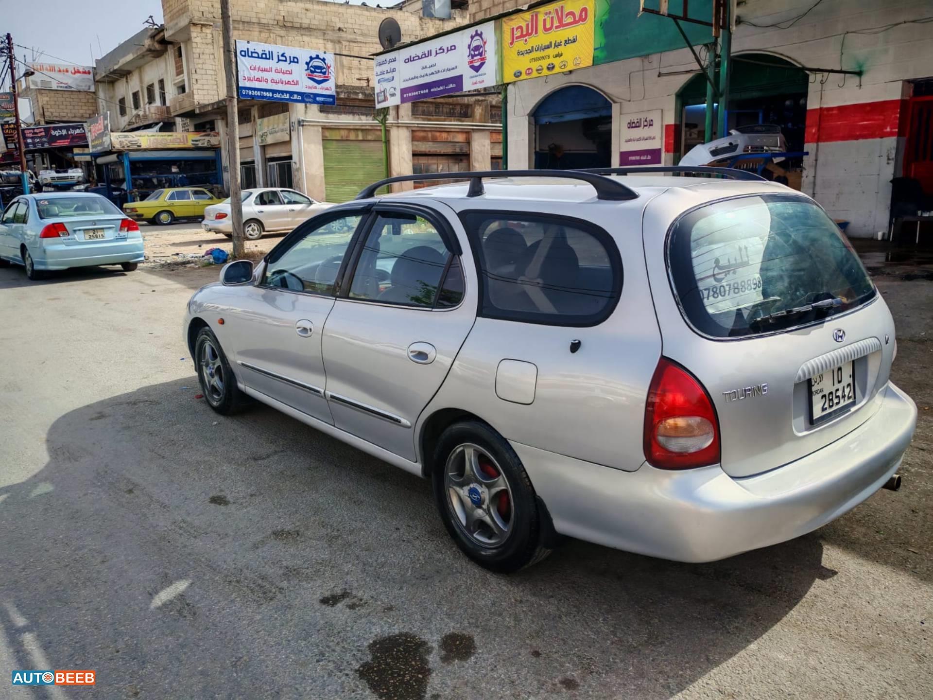 هيونداي افانتي 1999